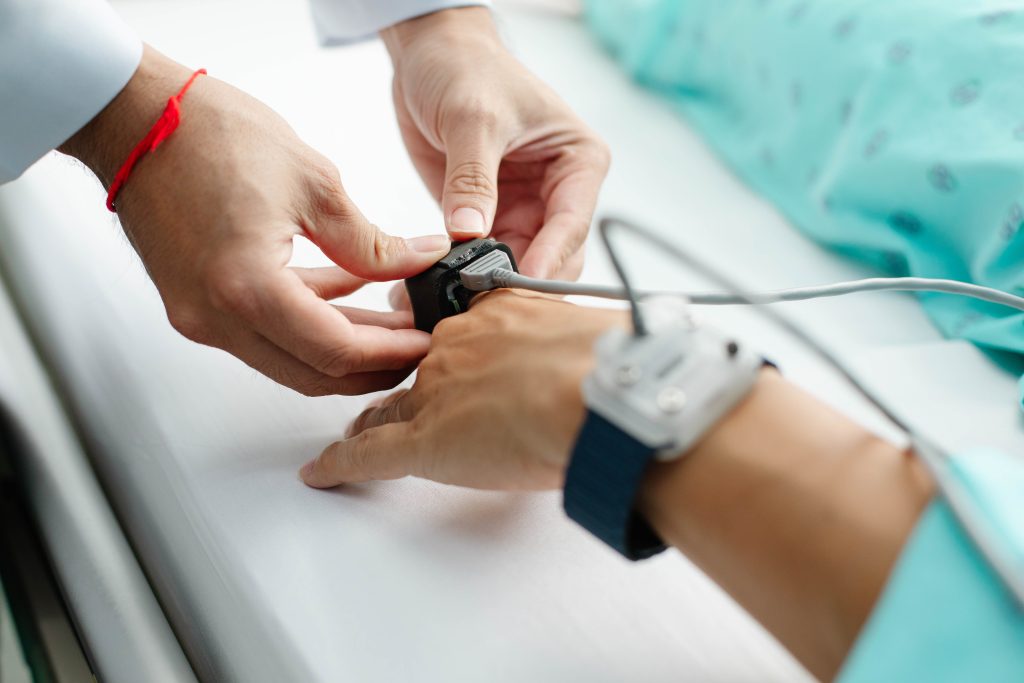 D-scape device on a patient's hand