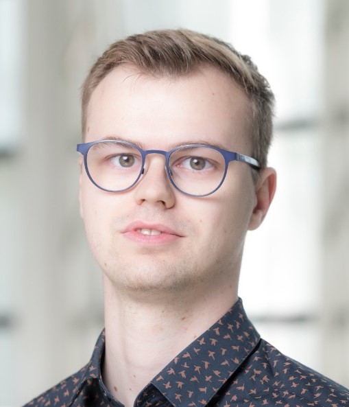 Stefan Karolcik headshot Stefan Karolcik headshot